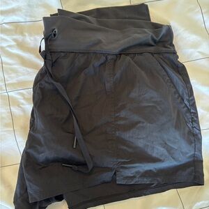 OFFLINE by aerie black shorts